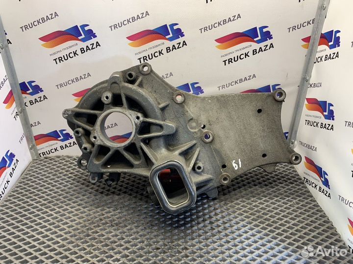 7421812257 Корпус водяного насоса