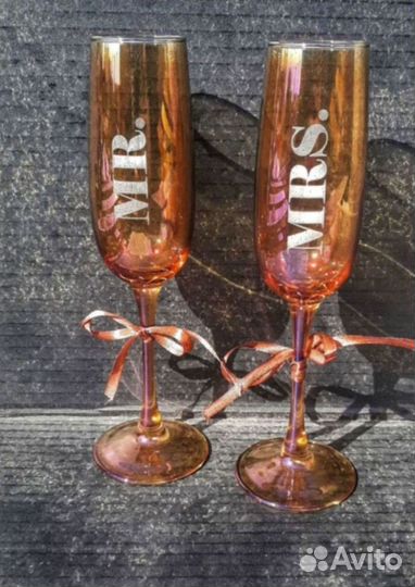 Свадебные бокалы подарочный набор с гравировкой