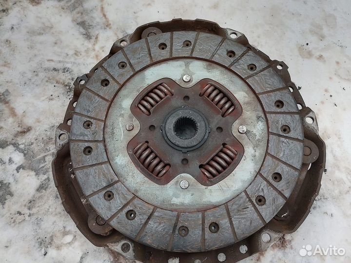 Сцепление Корзина и диск Volkswagen Passat B3 1.8