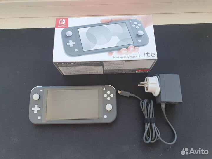 Nintendo Switch Lite