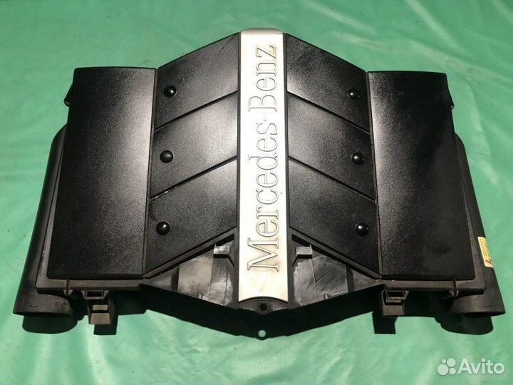 Корпус воздушного фильтра Mercedes-Benz S W220