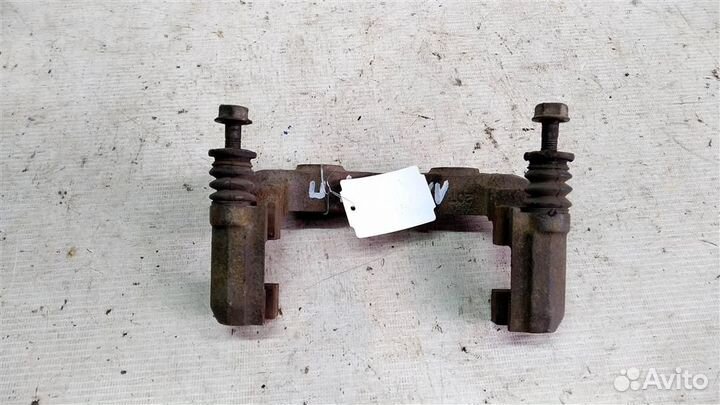 Скоба суппорта переднего Chevrolet Lanos 1