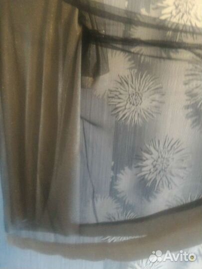 Платье современное, одевали один раз