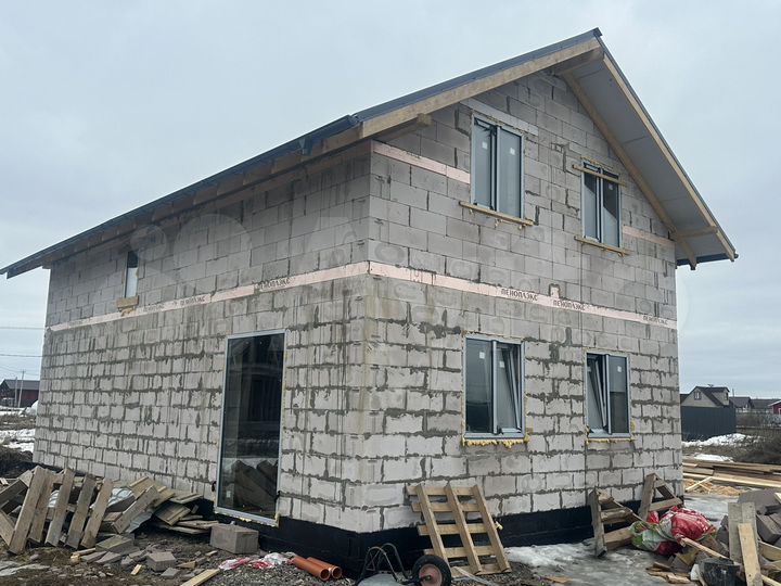 Дом 142 м² на участке 8 сот.