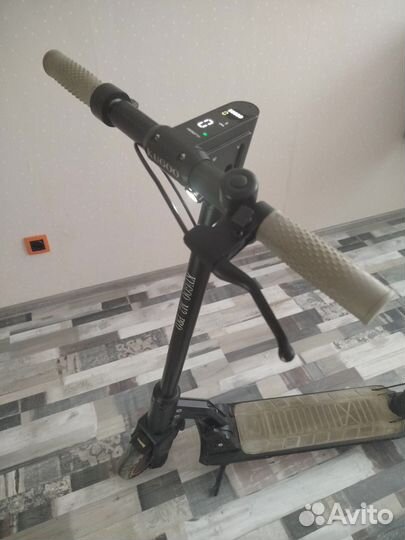 Самокат взрослый электрический бу