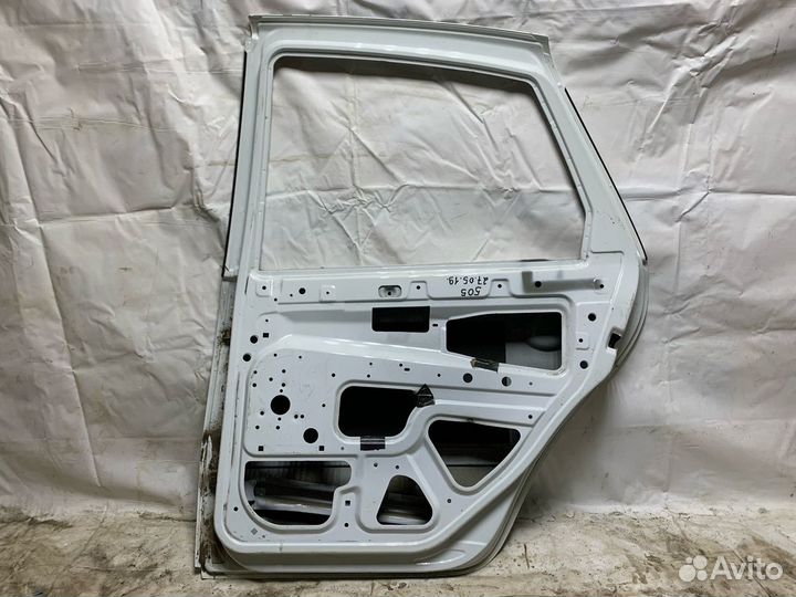 Дверь задняя правая LADA Kalina