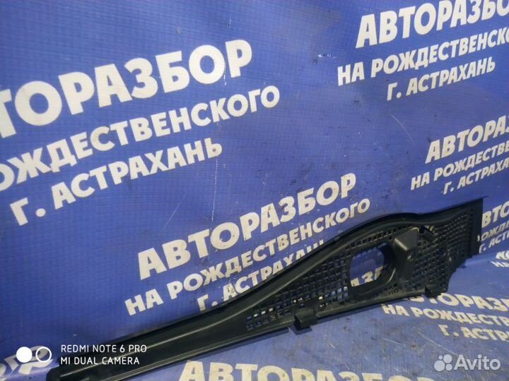 Жабо Ваз LADA Largus Cross универсал 21129 2018