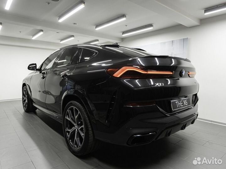 BMW X6 3.0 AT, 2022