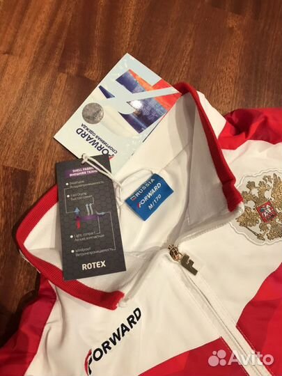 Костюм парадный членов спортивной сборной России