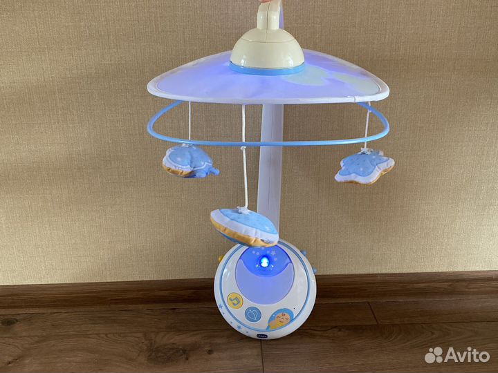 Мобиль на кроватку с проектором