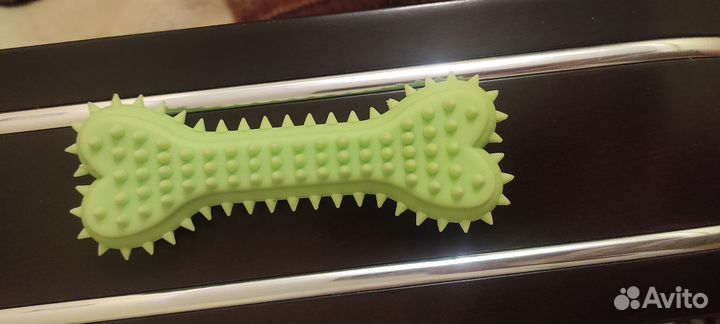 Резиновая косточка для собак