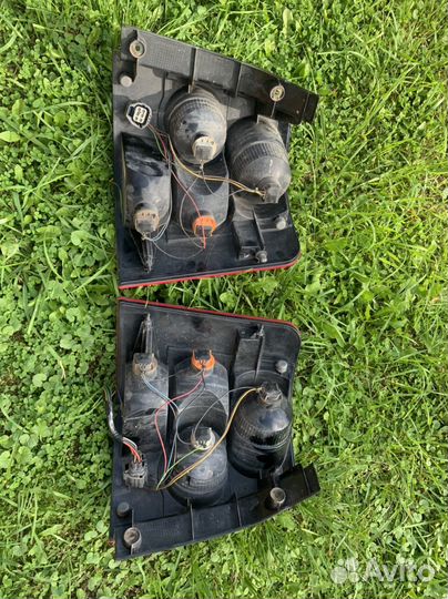 Задние фанари