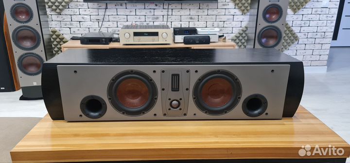 Dali Mentor Vocal центр. канал весом 17,6 кг Дания