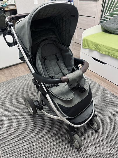 Коляска прогулочная