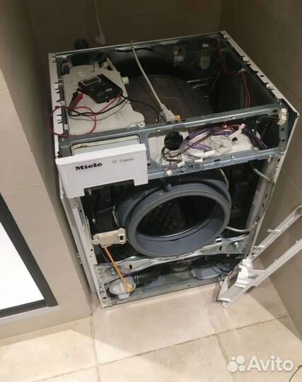 Ремонт стиральных машин / Ремонт холодильников