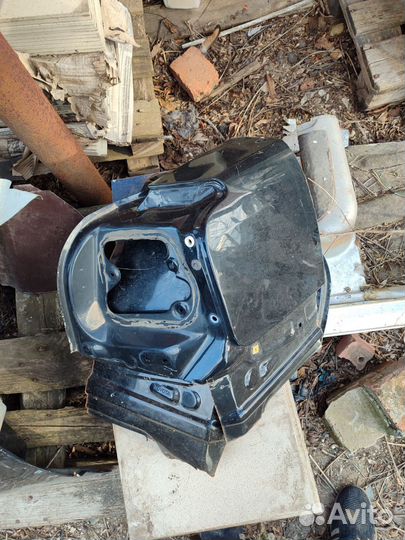 Задние крыло avensis т250 251