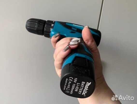 Шуруповерт Makita 18v