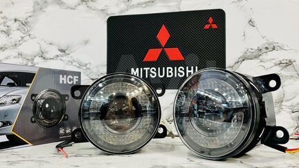 Противотуманки Mitsubishi BI-LED с дхо и поворотни