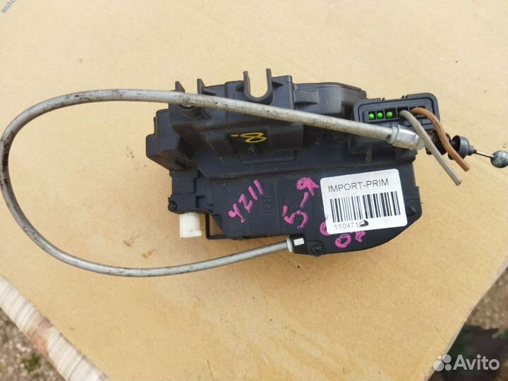 Замок 5 двери Ниссан cube Z11