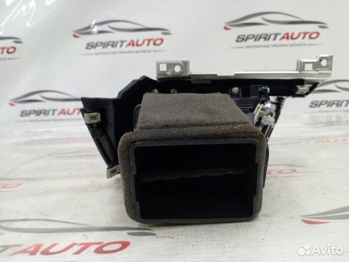 Дефлектор воздушный передний левый Kia Optima 4