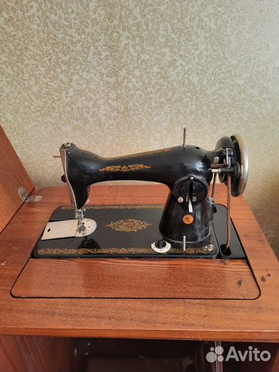 Швейная машина Подольск