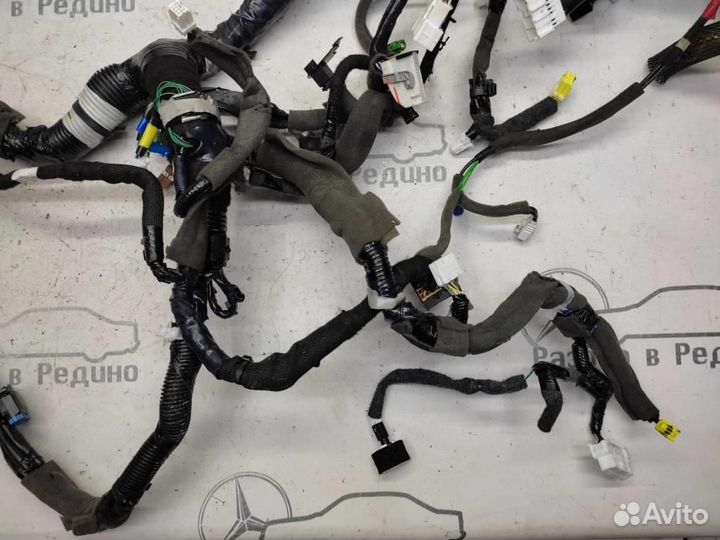 Проводка основная w470 X-class 642.889 2019