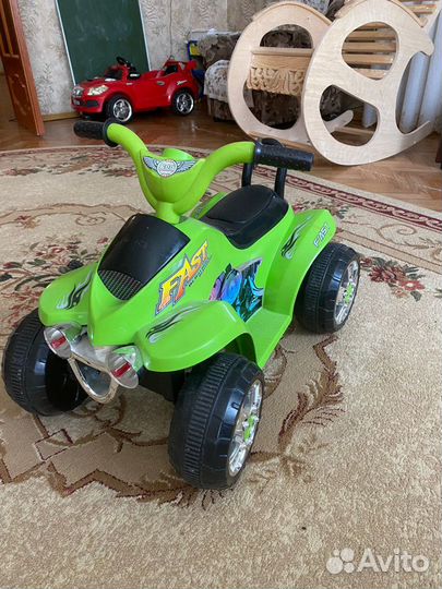 Детская машина электромобиль бу