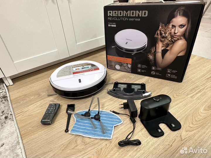 Робот-пылесос redmond RV-R450