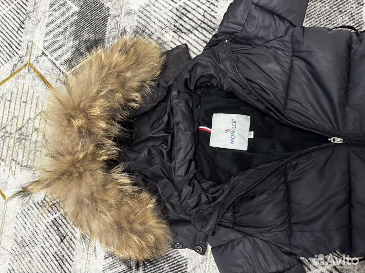 Комбинезон зимний moncler