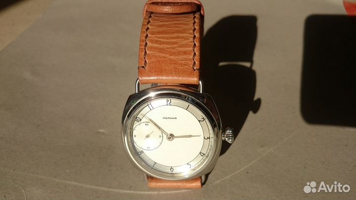 Часы Молния