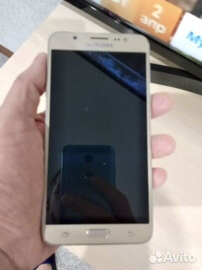 Samsung Galaxy J7 (2017), 3/16 ГБ