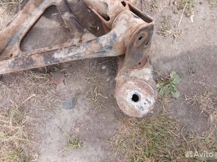 Балка задняя Volkswagen Touareg