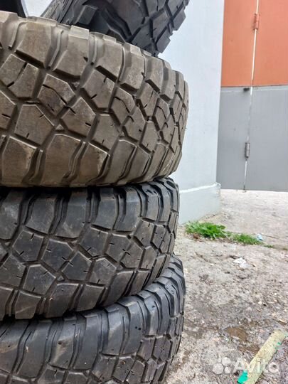 Bfgoodrich Mud-Terrain T/A KM3 265/70 R17 118Q