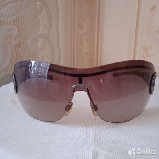 Солнцезащитные очки женские. Доставлю