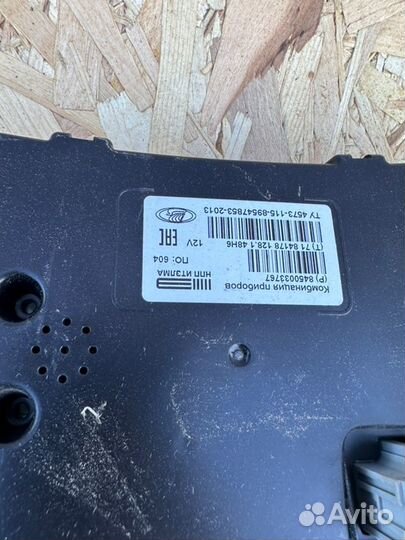 Панель приборов Лада Веста седан