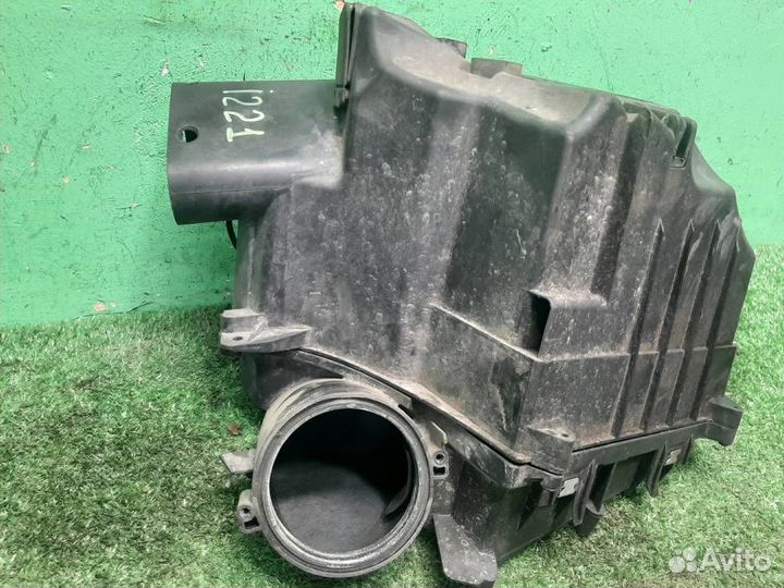 Корпус воздушного фильтра Volvo XC90 2006