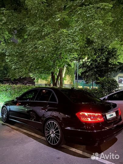 Mercedes-Benz E-класс 2.1 AT, 2009, 270 000 км