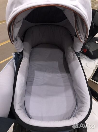 Коляска 3 в 1 Bexa Ultra