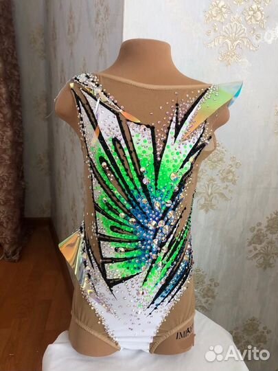 Продаются купальник для художественной гимнастики