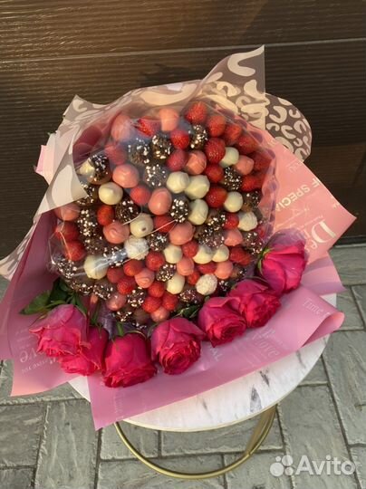 Букет из клубники в шоколаде