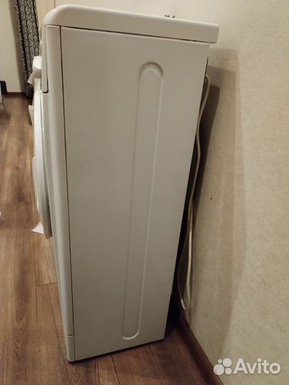 Стиральная машина indesit