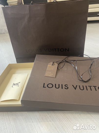 Брендовые пакеты коробки