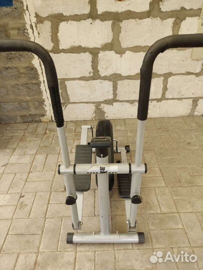 Эллиптический тренажёр Германия