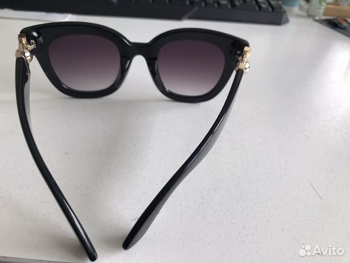 Солнцезащитные очки женские