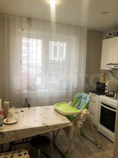 3-к. квартира, 72,2 м², 1/10 эт.