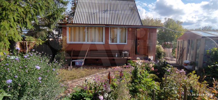 Дача 38,6 м² на участке 10 сот.