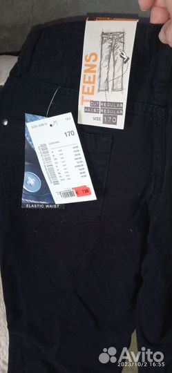 Джинсы черные новые