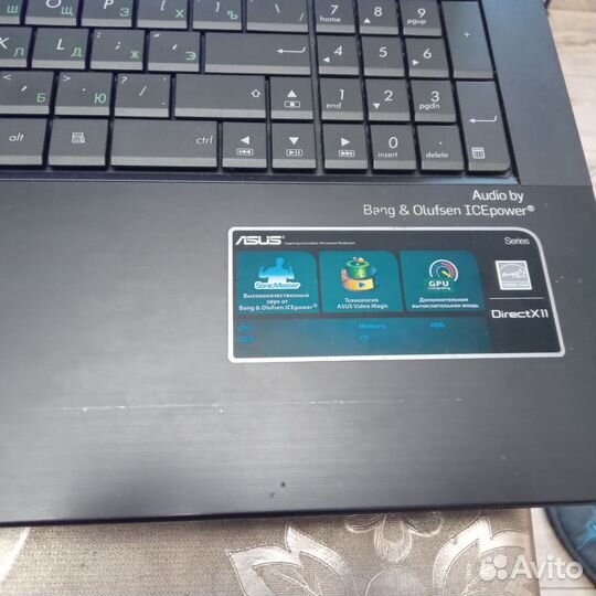 Ноутбук asus