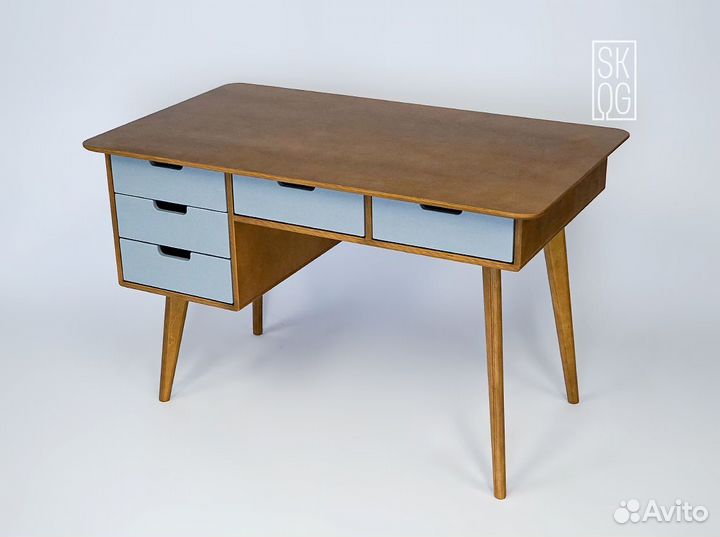 Стол письменный «Обычный»