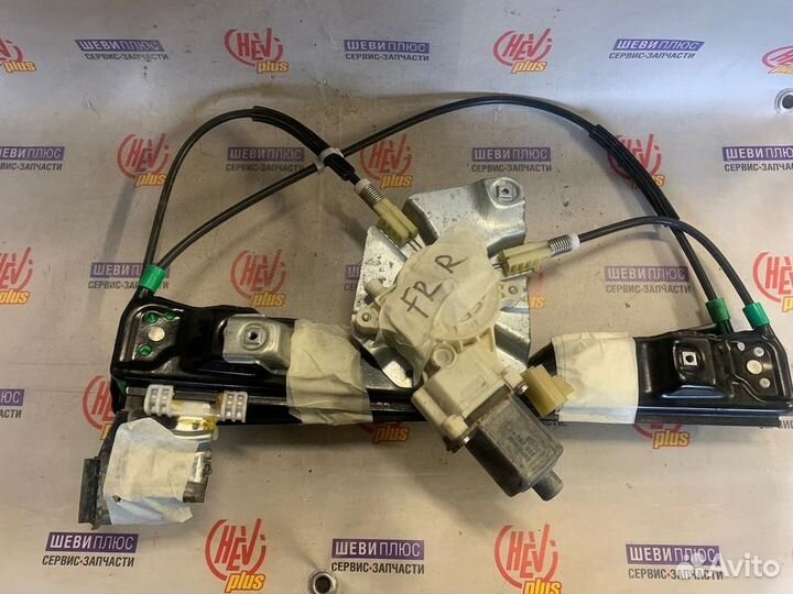 Регулятор стеклоподъемника Hummer H3